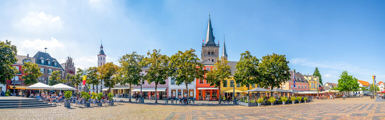 Xantener Dom, Marktplatz, Xanten, Nordrhein-Westfalen, Deutschland 