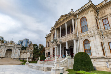 Obraz premium Dolmabache palace in Istanbul, Turkey. Dolmabache served as the main administrative center of the Ottoman Empire and is popular for tourists and visitors.
