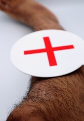 毛深い日本人男性の脚のクローズアップ