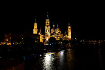 Basílica de Nuestra Señora del Pilar, Zaragoza, Aragón, España