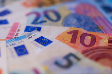 Euro money - 470098816