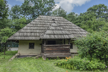 Fototapeta na wymiar Traditional Old Romanian house. BUCHAREST, ROMANIA.