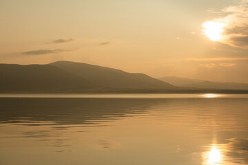 Fototapeta premium Sunset on the lake