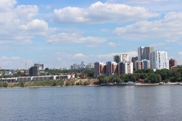 Obraz premium Samara city - view from a motor ship sailing on the Volga River