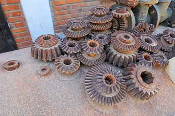 The rusty gears were stacked together