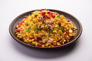 Obraz na płótnie Canvas Bhel or Bhelpuri chaat