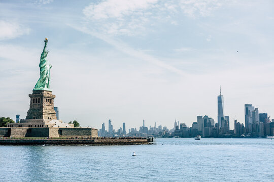 New York Statue of Liberty © Thomas