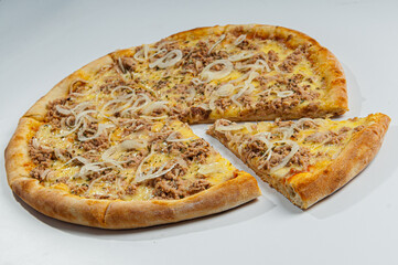 Tuna pizza with mozzarella and tomato sauce, Brazilian food