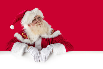 Naklejka premium Joyful character for winter christmas season advertising