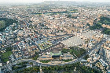 Obraz premium St. Andrew's House near Calton Hill, Edinburgh, is headquarters building of the Scottish Government, stands on site of former Calton Jail. Near Old Calton Burial Ground and Political Martyrs' Monument