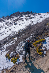 Fototapeta premium hiker in the nevado de toluca, méxico