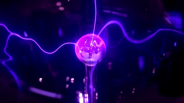 This close up video features an electro static plasma tesla coil.