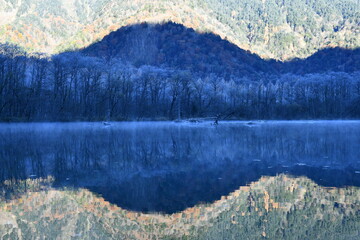 上高地風景 大正池 早朝