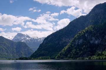 Fototapeta premium der Hallstättersee im Salzkammergut