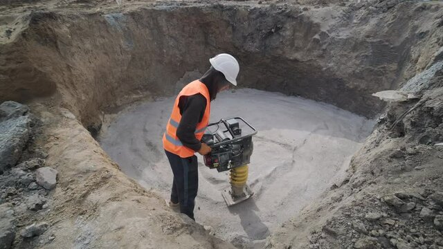 Excavation works, compaction of the soil