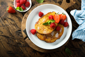Homemade French toast with fresh berries	