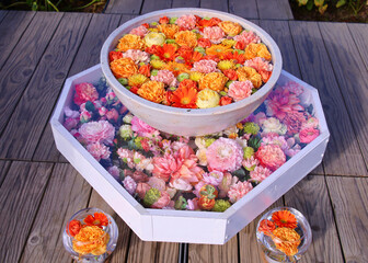 足利市　あしかがフラワーパークの花手水