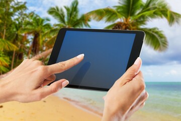 Person looking at blank screen of a digital tablet