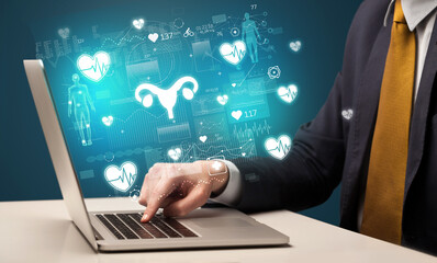 hand browsing on the internet for medical issues