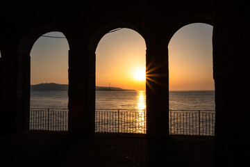 tramonto nell'arco