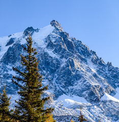 A must visit for hardcore mountaineers and trekkers, the mountain can also be conque
Sunset on the...