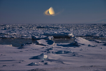オホーツク海の流氷と惑星合成 © san724