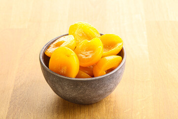 Canned apricot – sweet light dessert