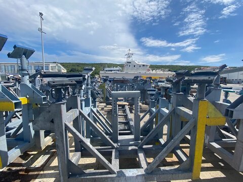 Werft Hafen Dock Trockendock Schiffbauplatz f&uuml;r Boot Schiff Yacht F&auml;hre 