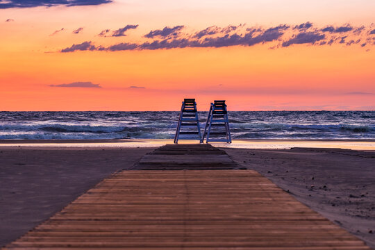 Amanecer en la playa de Gandia