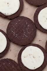 chocolate cookies with creamy cream filling
