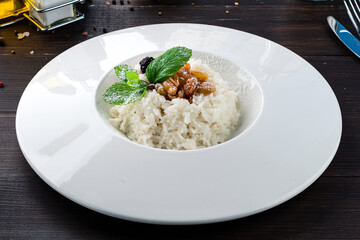 healthy breakfast rice porridge with raisins