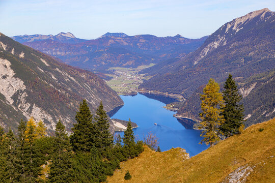 รูปภาพAchen เลือกดูภาพถ่ายสต็อก เวกเตอร์ และวิดีโอ1,176 Adobe Stock