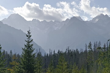 Morning view of Tatra summits from Rusinowa Polana © Marcin