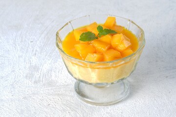 mango pudding,jelly dessert