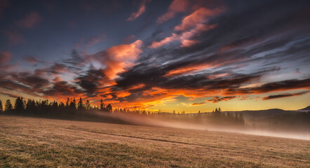 Fototapeta sky colors during sunrise obraz