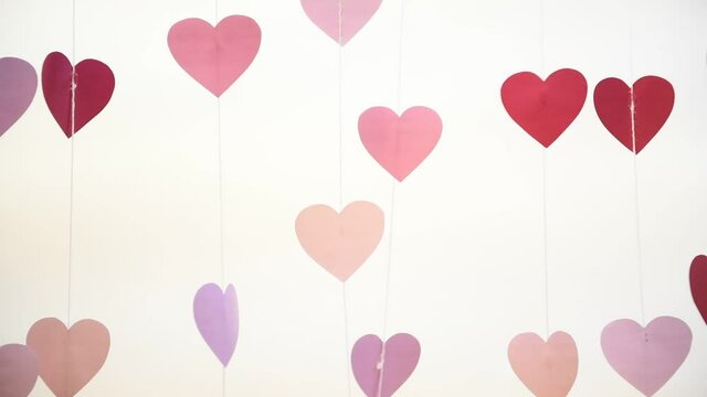 Coeurs de St Valentin volant pour les amoureux