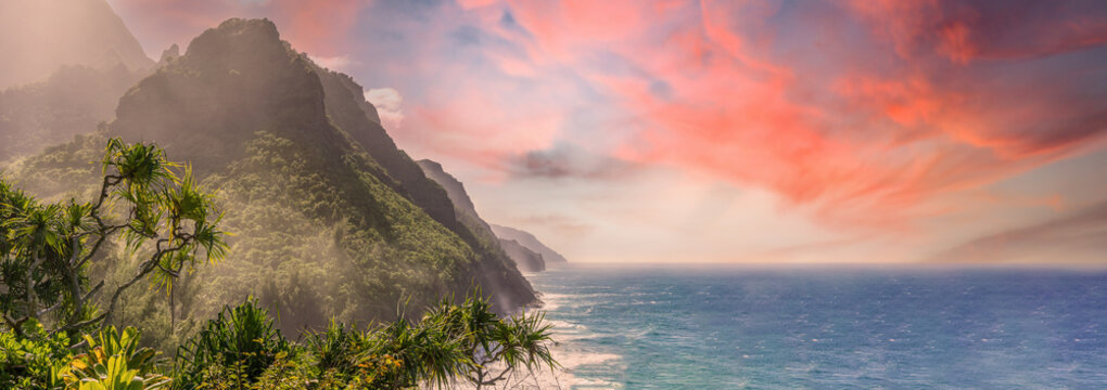 Scenic ocean paradise sunset panorama, Na Pali Coast State Park on the island Kauai, Hawaii