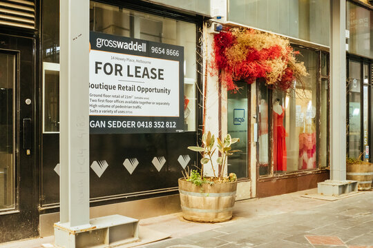 Closed Shops In Melbourne CBD Australia