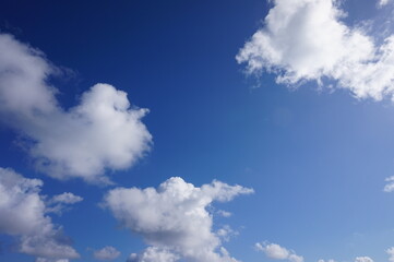 沖縄県宮古島　様々な秋空　雲