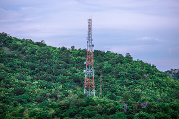 Obraz premium panoramic background of high mountain scenery, overlooking the atmosphere of the sea, trees and wind blowing in a cool blur, spontaneous beauty