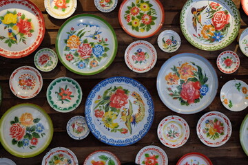 galvanized tray or Thai zinc-coated containers for various food Used to decorate the shop with shapes and colors that look old. beautiful classic