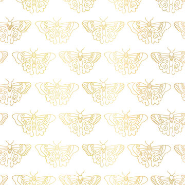 Golden Butterflies seamless vector pattern gold metallic foil effect. Butterfly background line art butterflies on white. Elegant hand drawn design for spring decor, summer, wrapping, surface design.