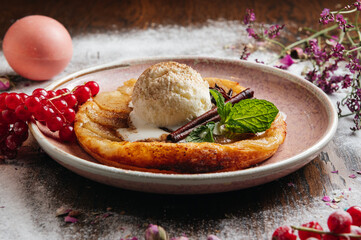 Apple tart with ice cream