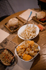 Complete burger with your potatoes