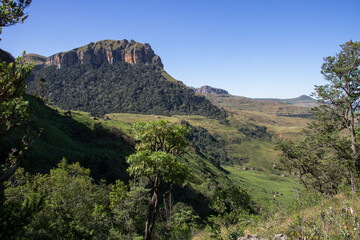 Wanderung zu den Tiger Falls im Royal Natal Nationalpark in den Drakensbergen in S&uuml;dafrika