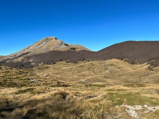 Fototapeta na wymiar Path to Sveto brdo mountain, landscape