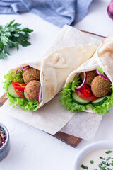 Falafel with vegetables in pita. Healthy eating. Vegetarian food.