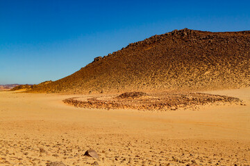 Pre-Islamic, historic grave, tomb. Sahara desert.Tadrart region, Tassili n´Ajjer National Park, Algeria, Africa