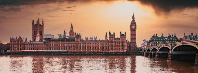 Fototapeta na wymiar big Ben at sunset London UK