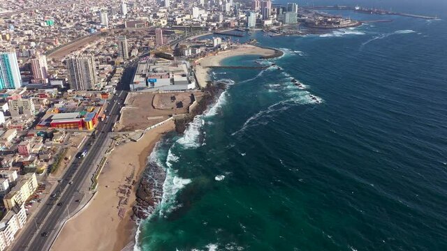 Antofagasta, in an extremely arid part of northern Chile, bounded on the east by Bolivia and Argentina and on the west by the Pacific Ocean. Antofagasta is the second largest of Chile&rsquo;s regions.